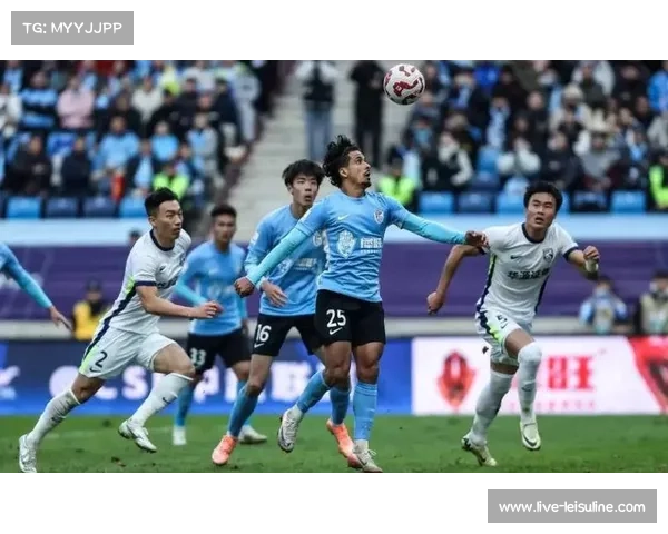 2025赛季中超观众人数创新高，业余赛事带动足球市场回暖